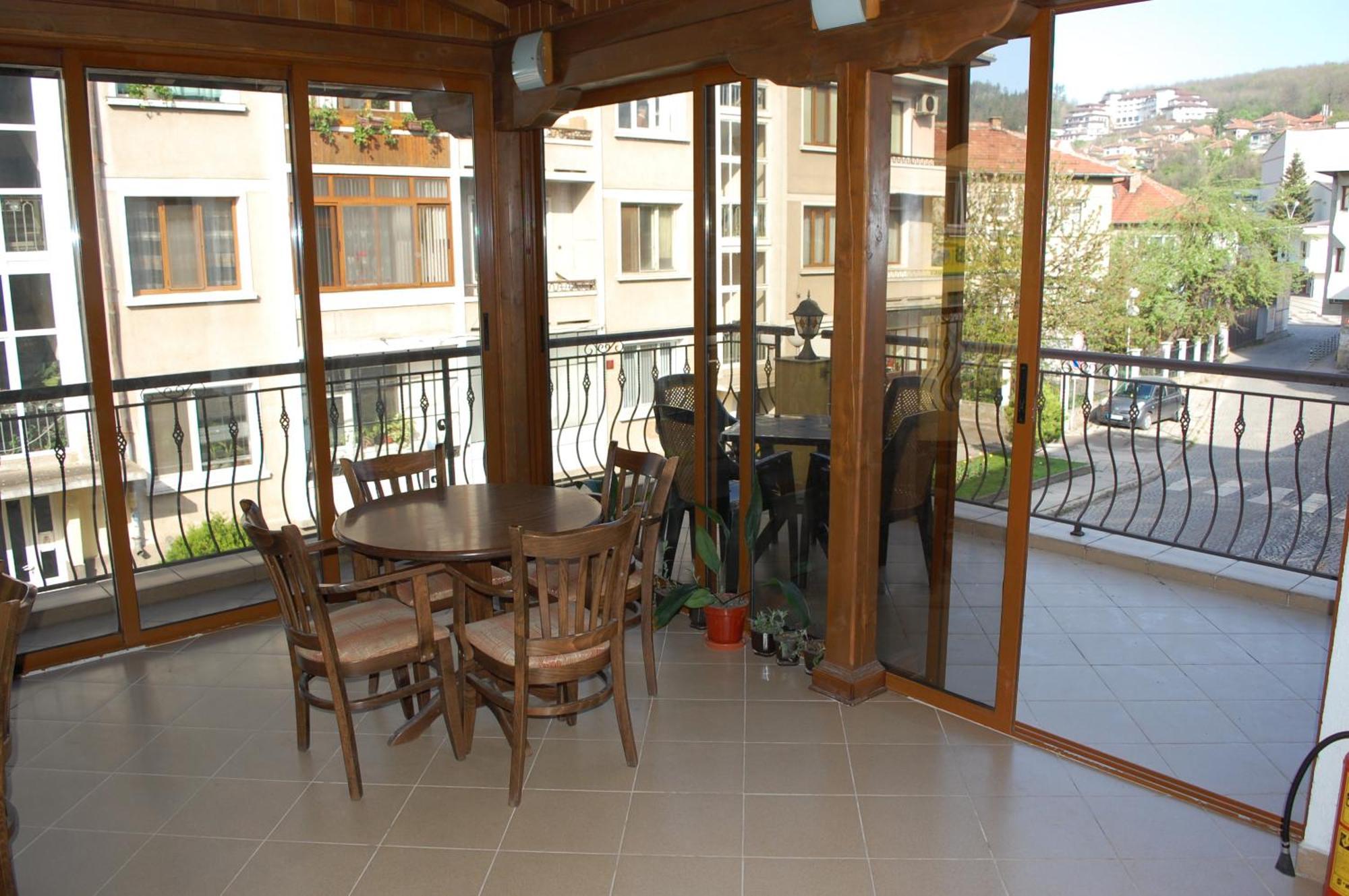 Hotel Vitosha Tryavna Esterno foto