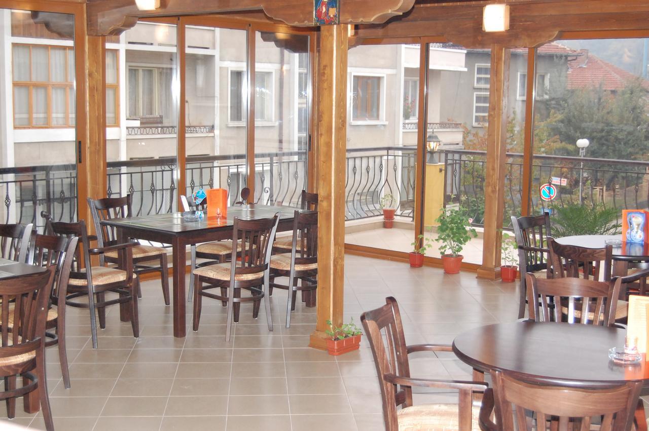 Hotel Vitosha Tryavna Esterno foto