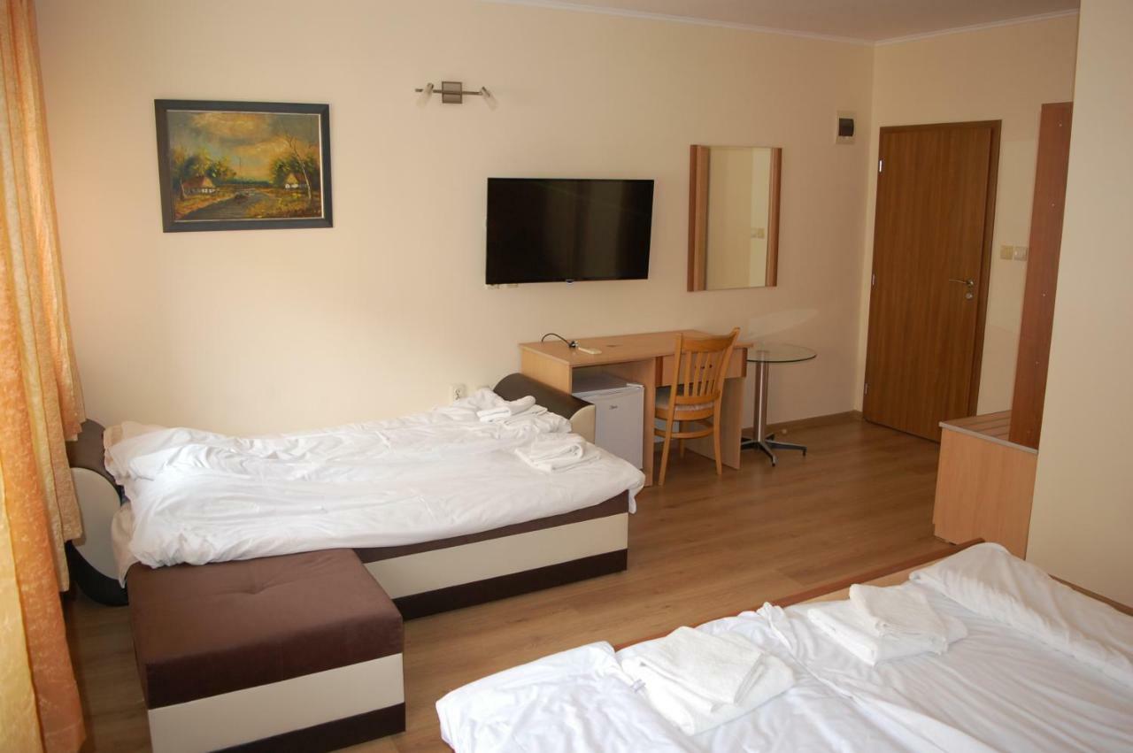 Hotel Vitosha Tryavna Esterno foto