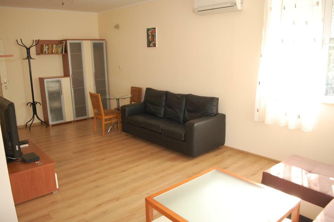Hotel Vitosha Tryavna Esterno foto